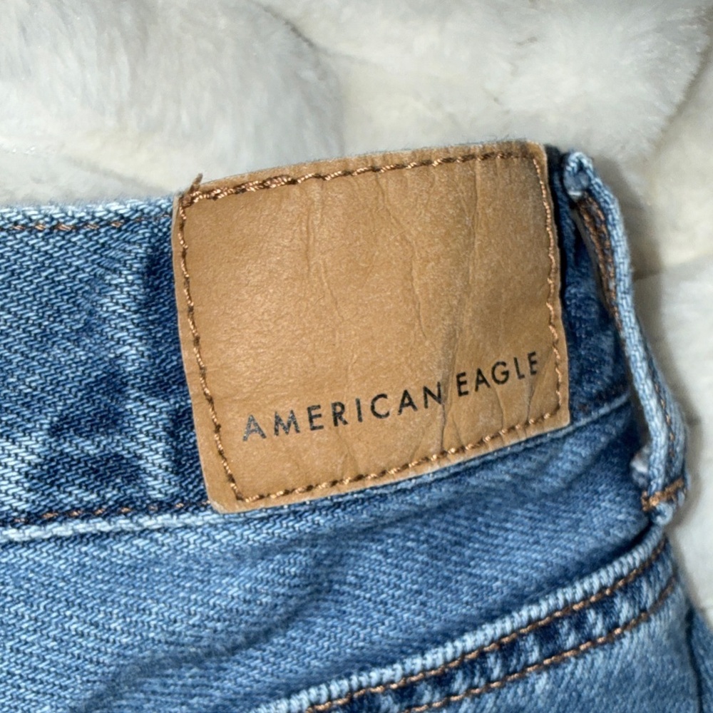 American Eagle Outfitters Dark Blue Jean Shorts - Picture 4 of 4